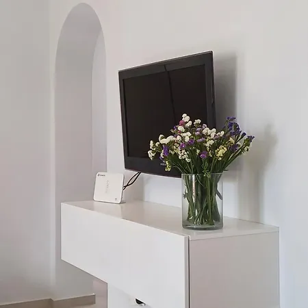 Serene 3br Hideaway In Naxos! *